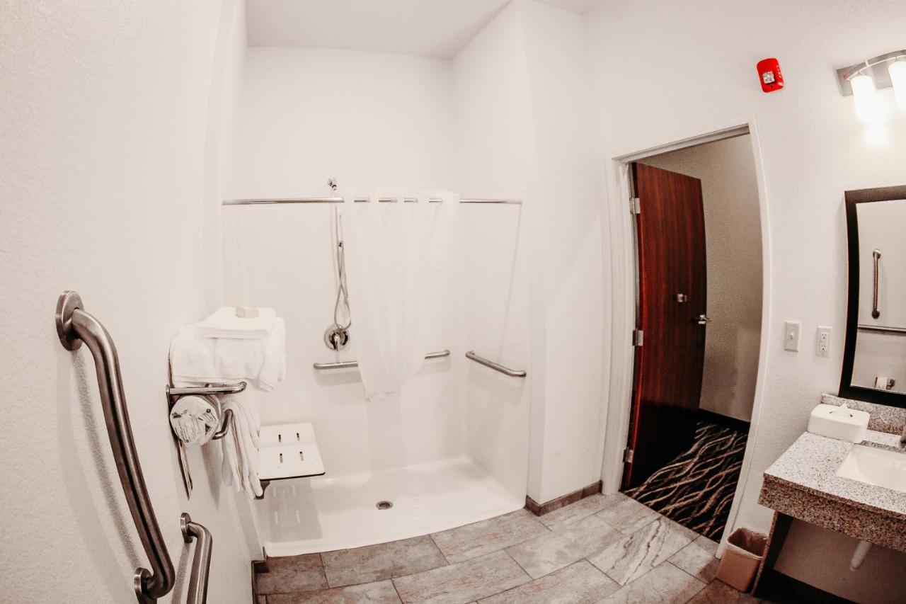 Cobblestone Hotel & Suites International Falls Exterior foto